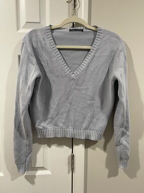 V-Neck Lightweight Women's Sweater in Light blue